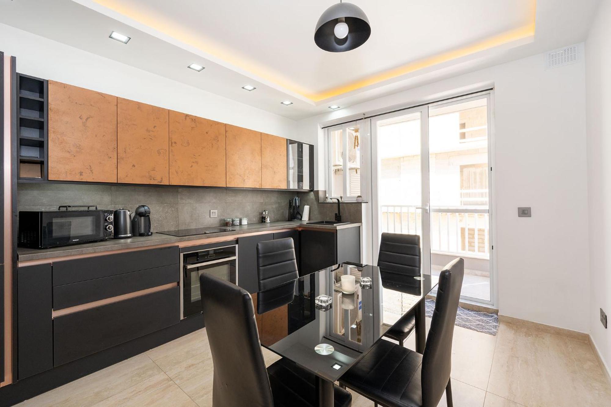 Modern 2 Bedroomed Apartment In Gzira Exterior photo