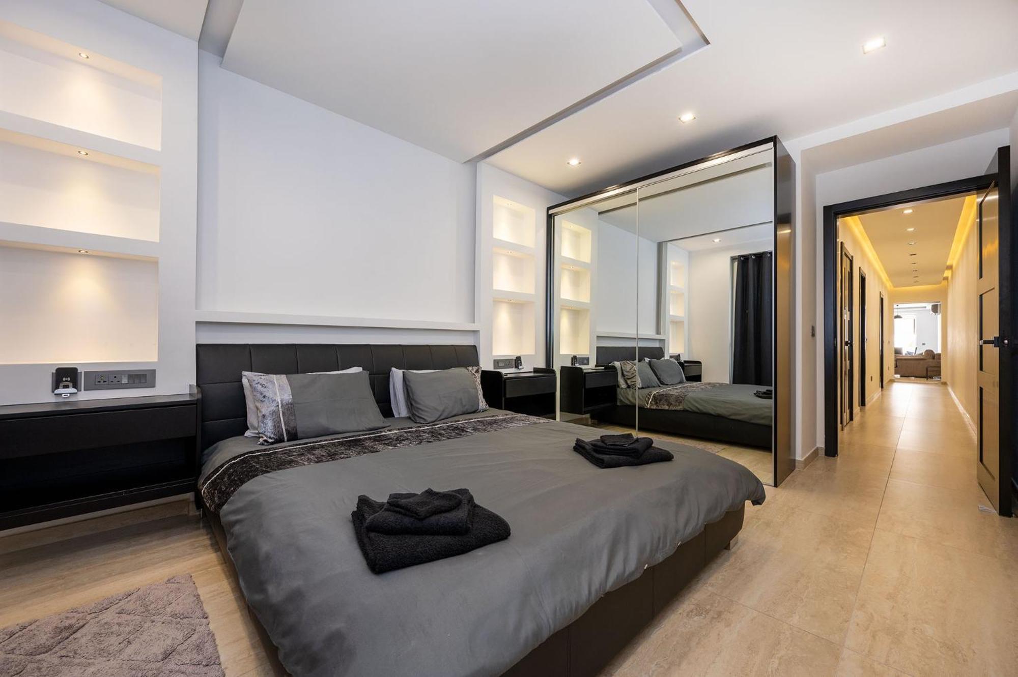 Modern 2 Bedroomed Apartment In Gzira Exterior photo